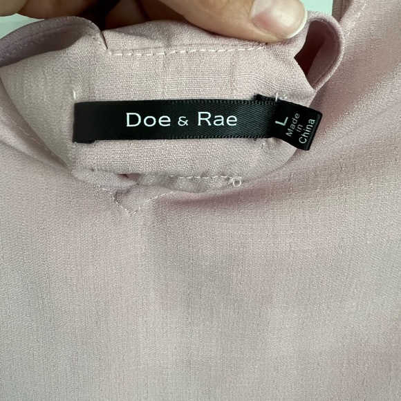 Doe & Rae Anthropologie V Neck Blouse And Split Sleeves - Picture 4 of 5